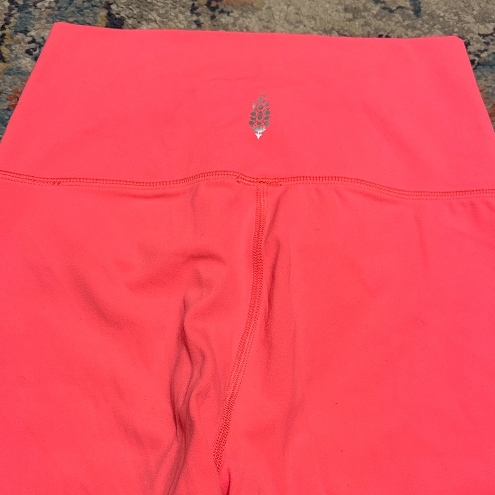 FP Movement‎ Women's Never Better Leggings Hibiscus XS - Picture 3 of 7